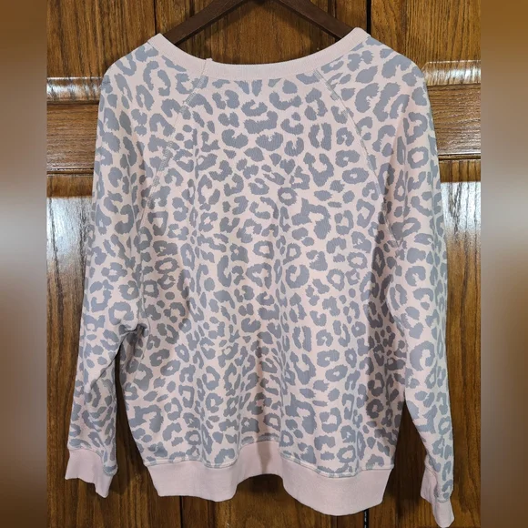 Grayson Threads Leopard Print Pink Gray Crew Neck Long Sleeve Sweatshirt Sz XL - Picture 4 of 4